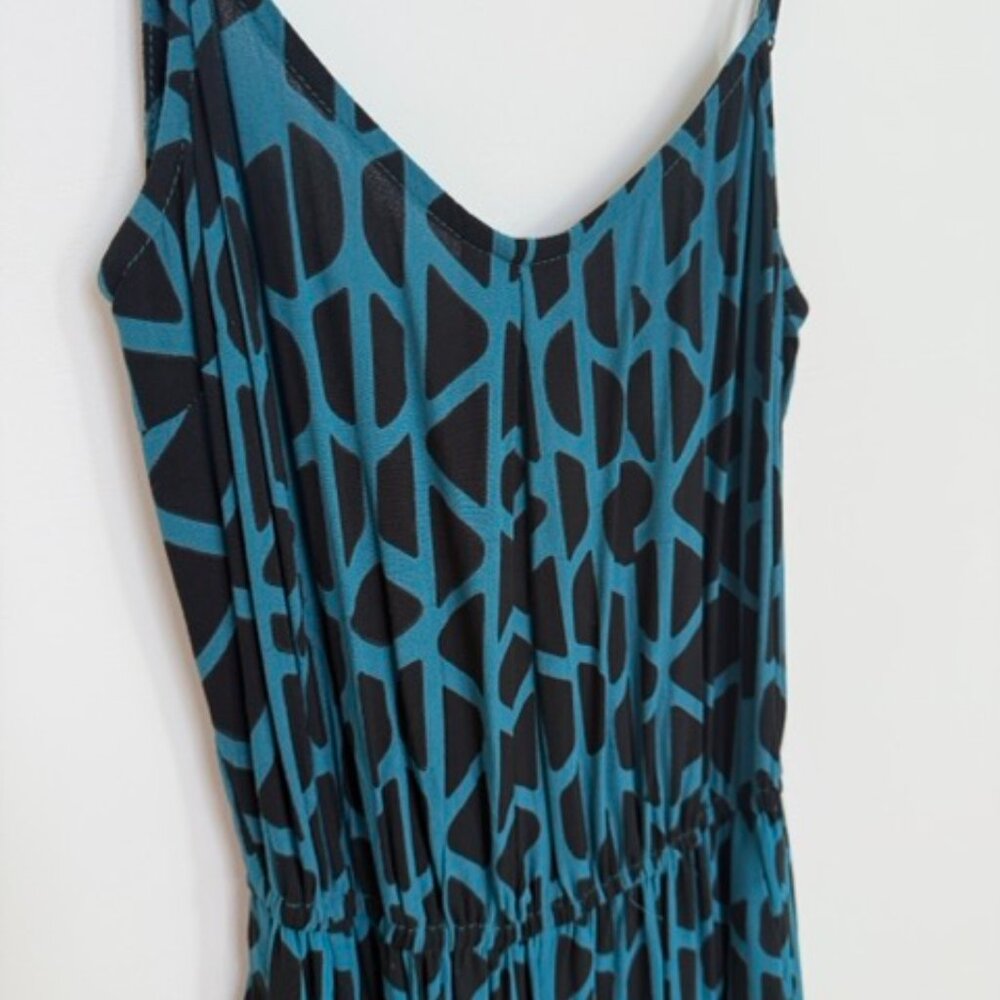Fighting Eel Ava Sky Jumper- Size M